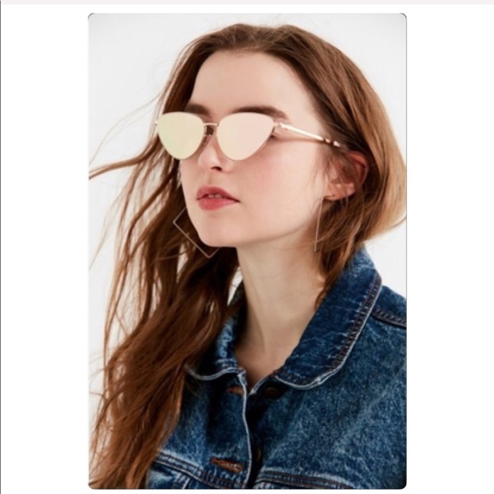 Urban Outfitters Celeste reflective Cat-eye sunglasses